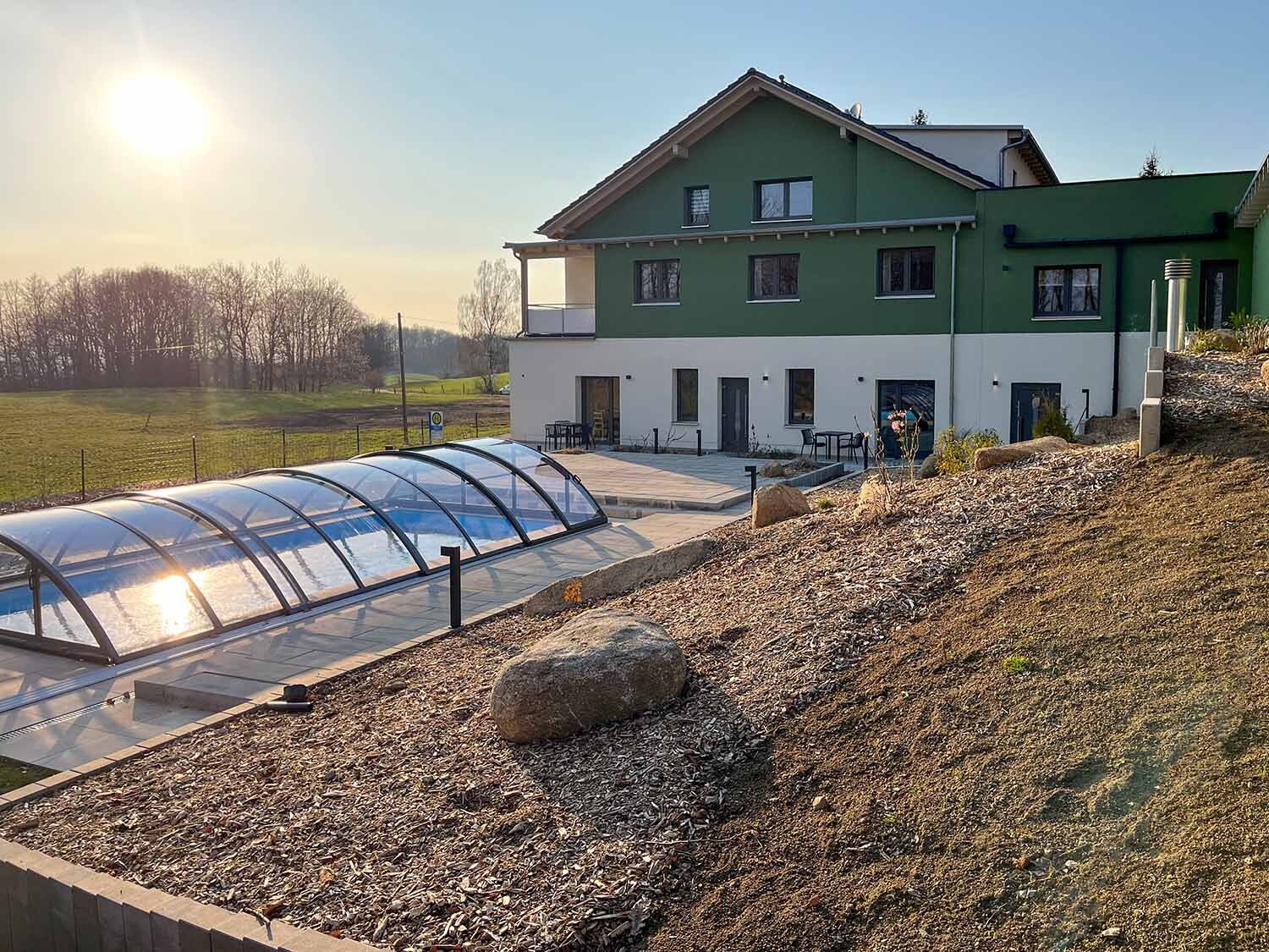 Gaststätte und Pension Waldhaus im renovierten Zustand