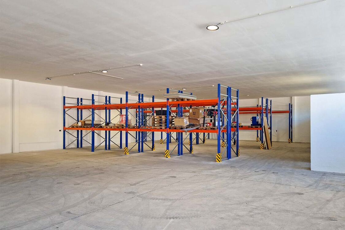 Umnutzung Büro- und Produktionsgebäude mit Lagerhalle